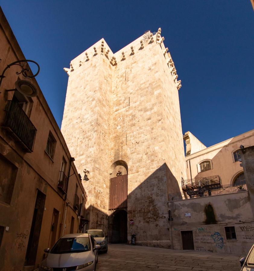 Le Dame Di Castello - Iun Q2444 Apartment Каляри Екстериор снимка